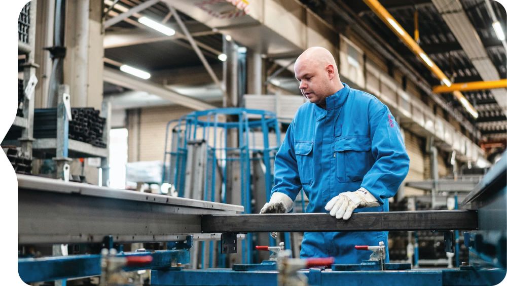 Productiemedewerker bij Hapert Aanhangwagens