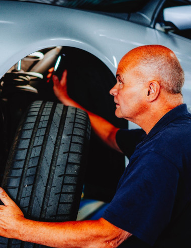 Neutraal APK Station van Rijssel  Best afbeelding 5