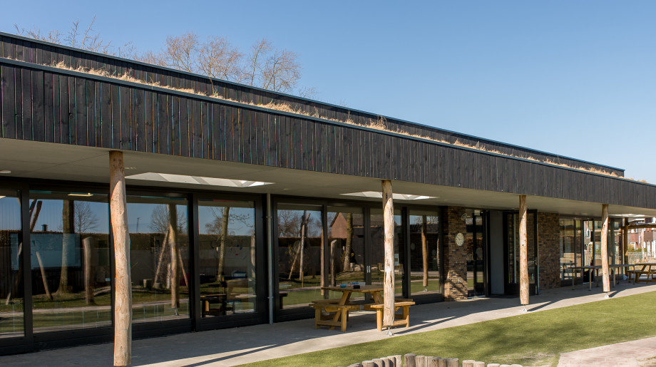 Aannemersbedrijf P. van Hulst B.V. Duizel afbeelding 2