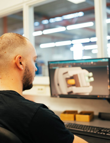 Mevi Fijnmechanische Industrie Helmond afbeelding 5