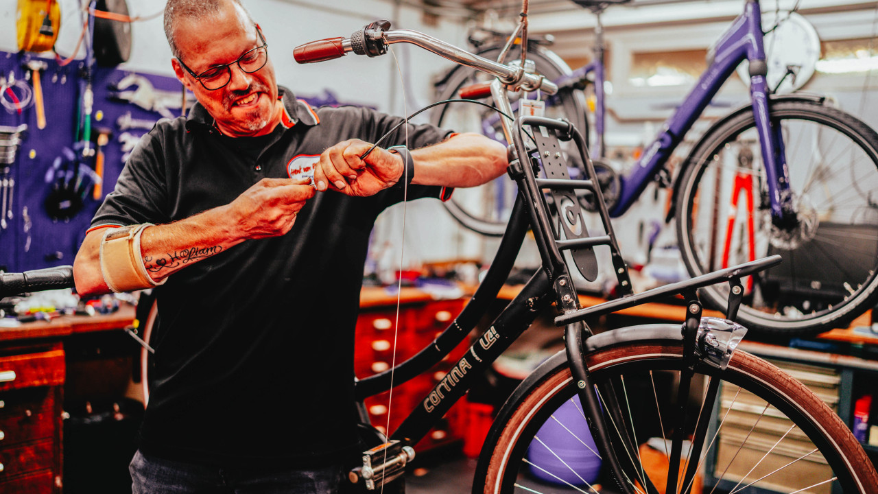 Henk van Rooij Fietsen HELMOND afbeelding 1
