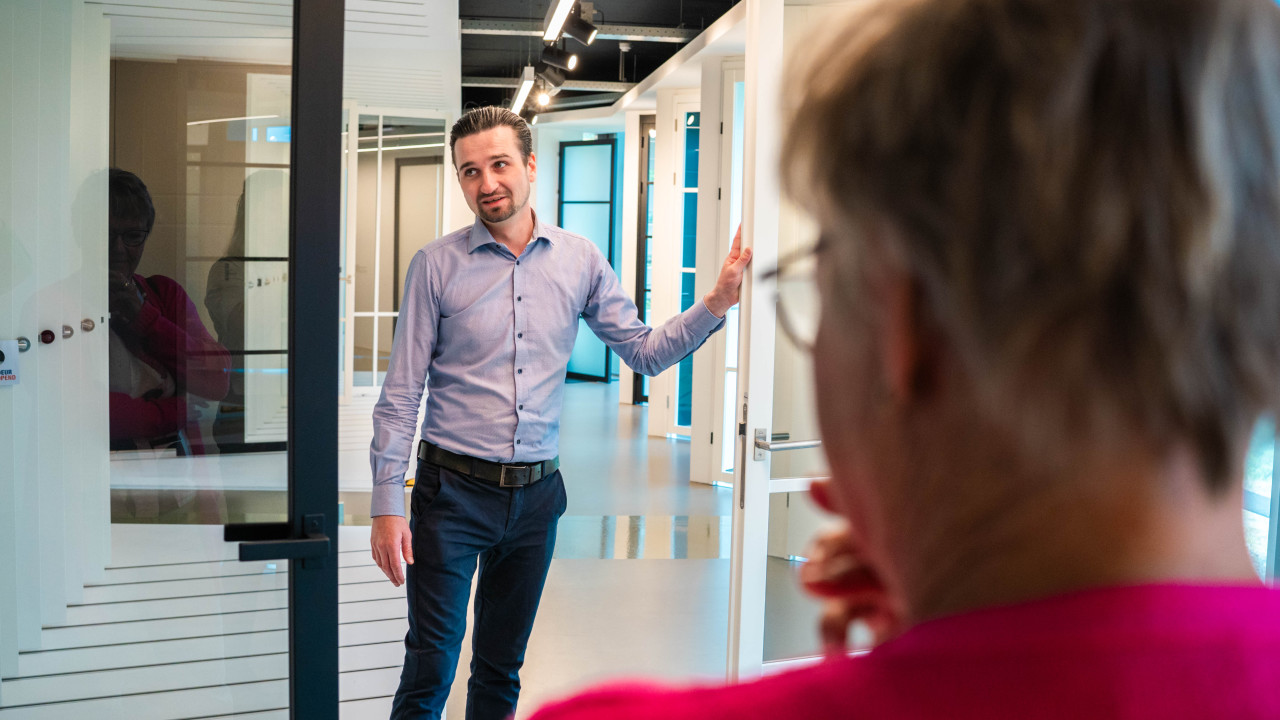 Berkvens Deursystemen SOMEREN afbeelding 1 Berkvens Deursystemen SOMEREN afbeelding 1