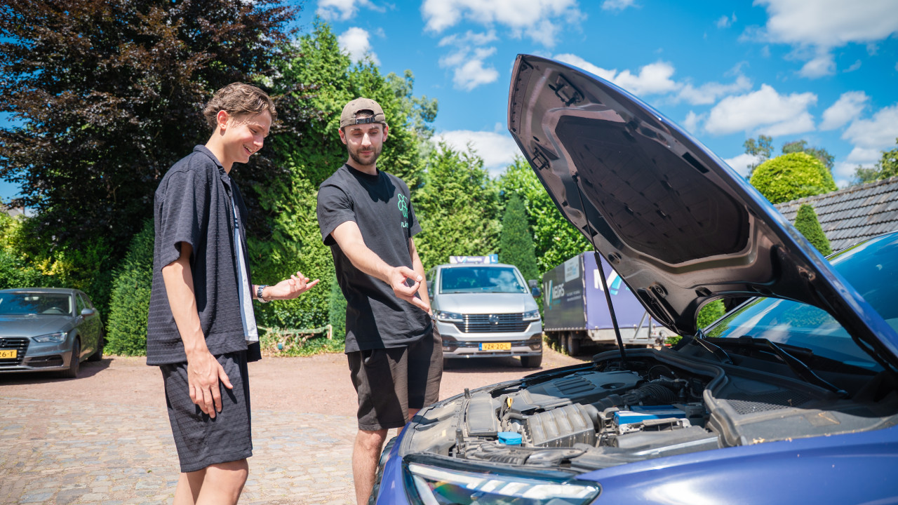 Rijschool Meurs Steensel afbeelding 1 Rijschool Meurs Steensel afbeelding 1