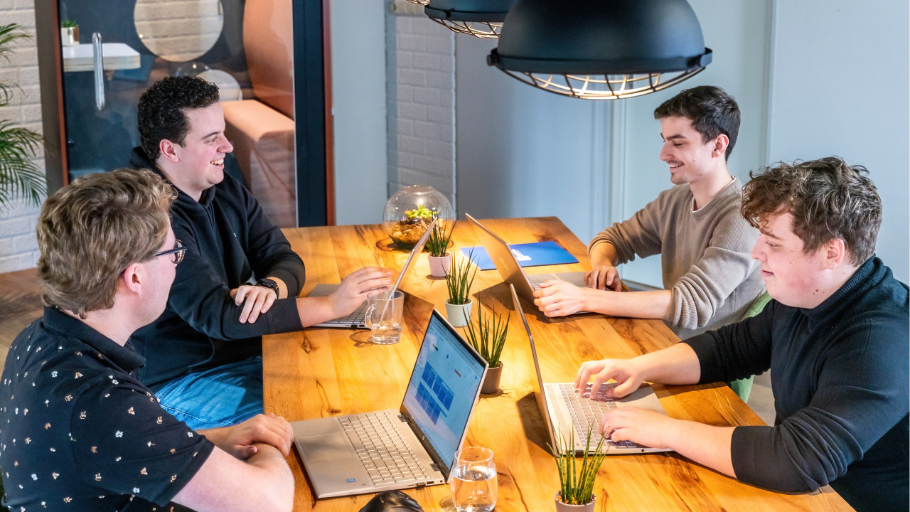 Yooker Digital Agency Hapert afbeelding 1