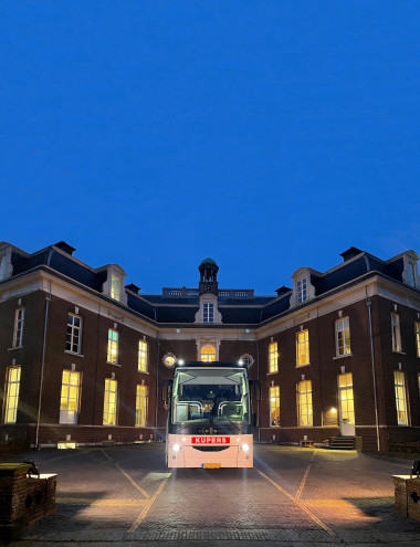 Kupers Touringcars Veldhoven afbeelding 3