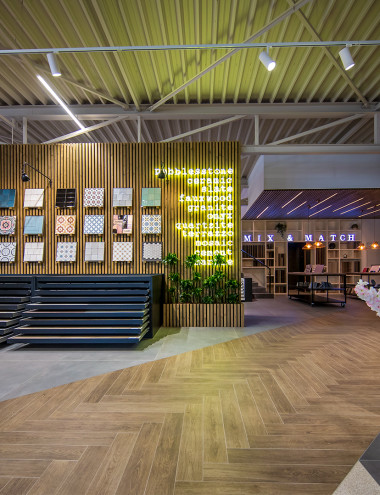 Tegelhandel Loomans B.V. Someren afbeelding 5