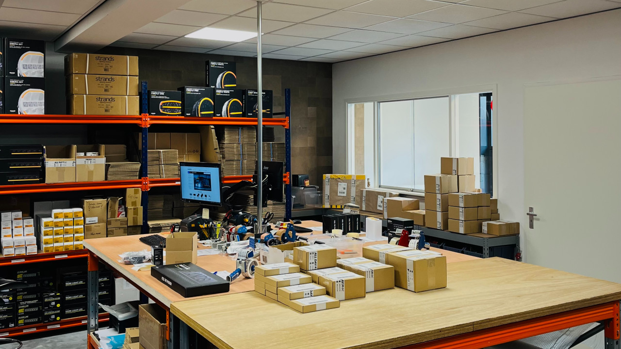 All Day Led B.V. Bladel afbeelding 1