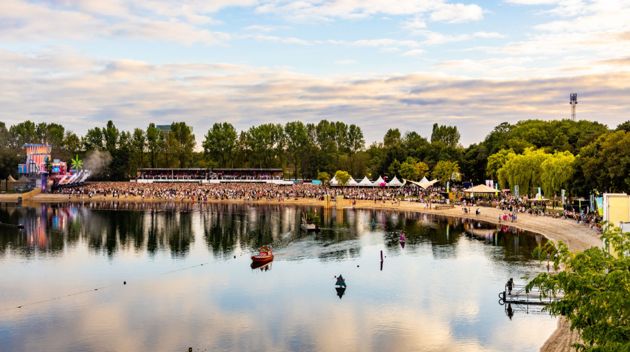 Beachclub Sunrise Best afbeelding 4