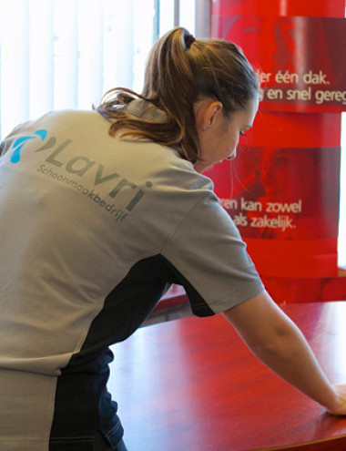 Schoonmaakbedrijf Lavri BV Reusel afbeelding 3