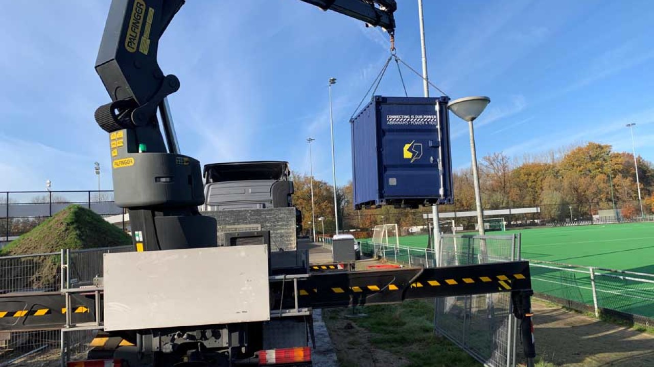 J. Abrahams Auto-elektro en Aggregatenverhuur Hilvarenbeek afbeelding 1