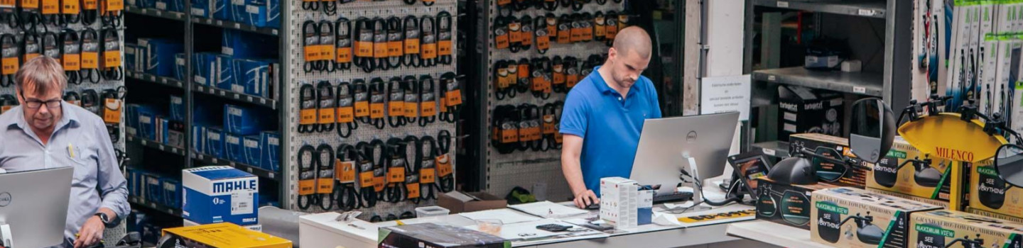 Baliemedewerker Automaterialen